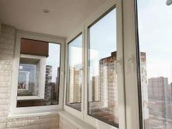 Остекление балконов- окна ПВХ