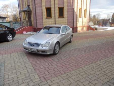 Mercedes-Benz C